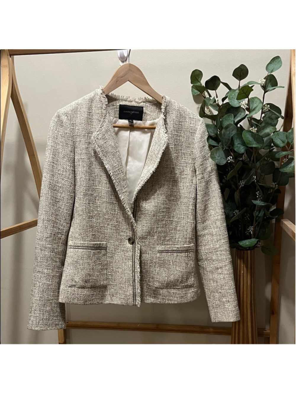 Banana Republic 72% Cotton Tweed Blazer